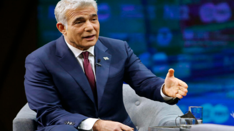 يائير لابيد: فشل الحكومة في الحرب على غزة وضرورة صفقة شاملة لإنهائها